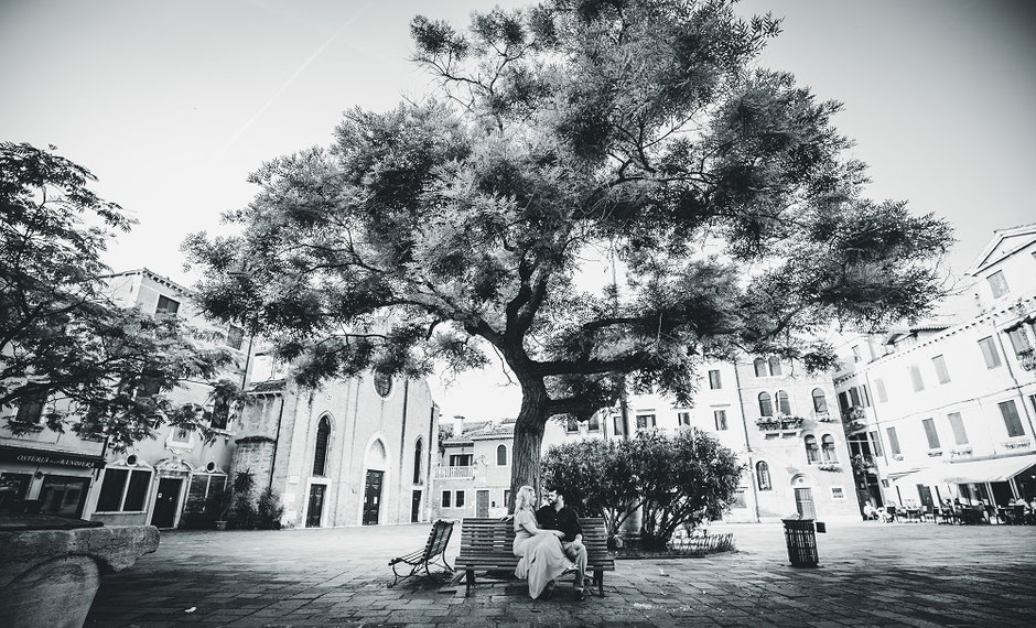 couple photoshoot in venice