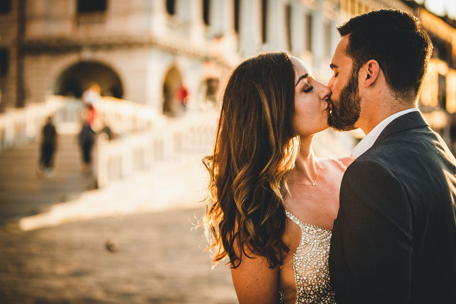 bridge photoshoot engagement venice