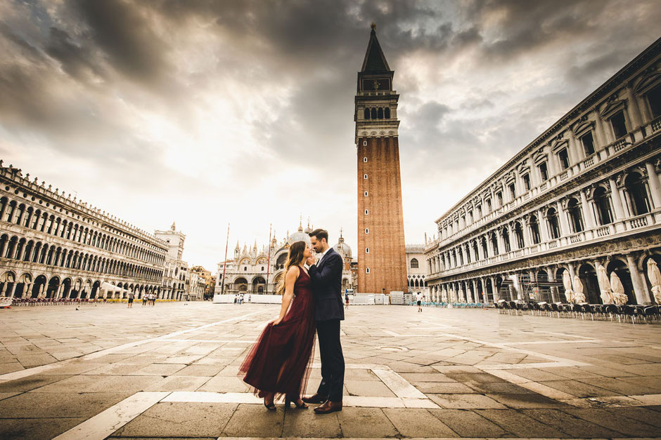 Venice-Engagement-Photographer