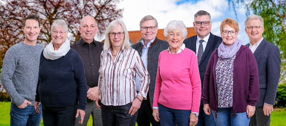 v.l.n.r. Dirk Mühlbach, Dagmar Ritter (Schriftführerin), Ulrich Filmer (Schatzmeister), Anke Warzok, Stefan Kundrus (1. Vorsitzender), Sina Janßen, Axel Janßen, Doris Klawitter und Dieter Altmann (2. Vorsitzender).