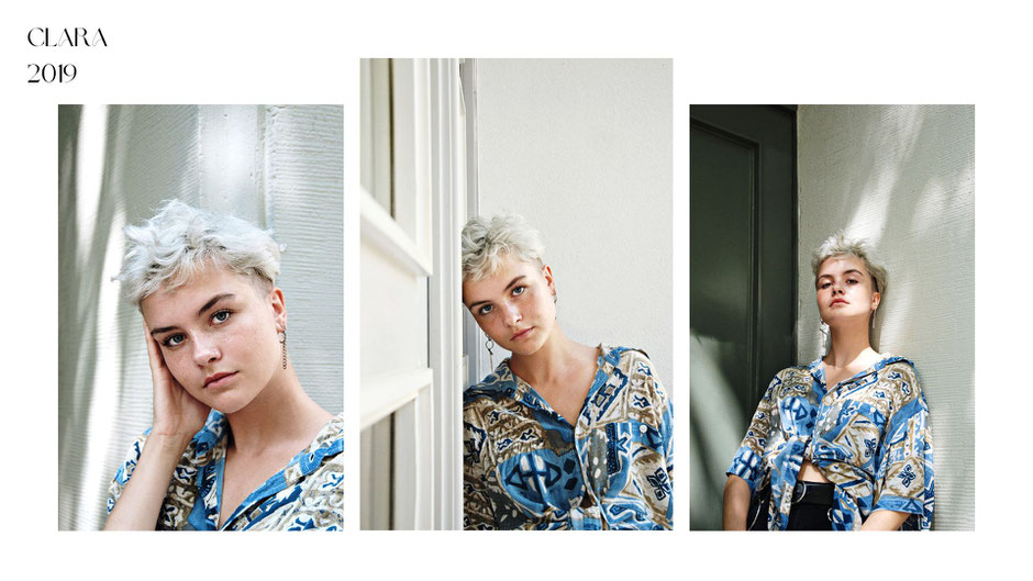 Sanfte, natürliche Portraitfotografie von Malina Bura - das Model lehnt von Licht und Schatten umspielt in Berliner Hauseingängen
