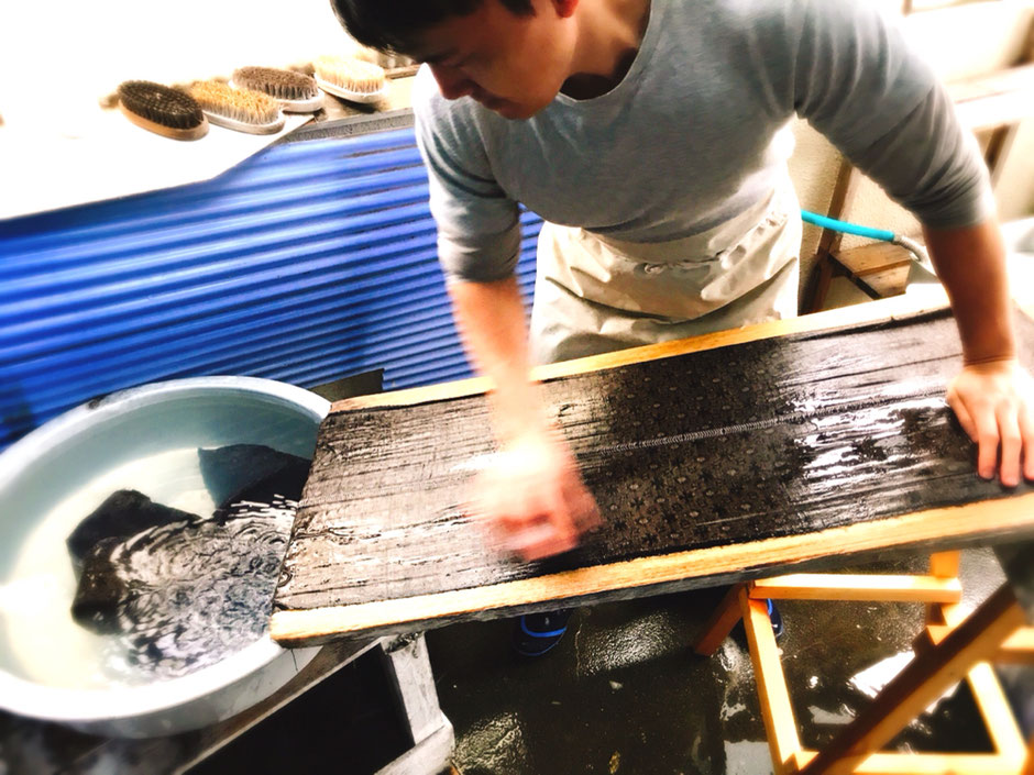 洗い張り - 上田屋京染店 手洗いの着物クリーニング 丸洗い,しみ抜き