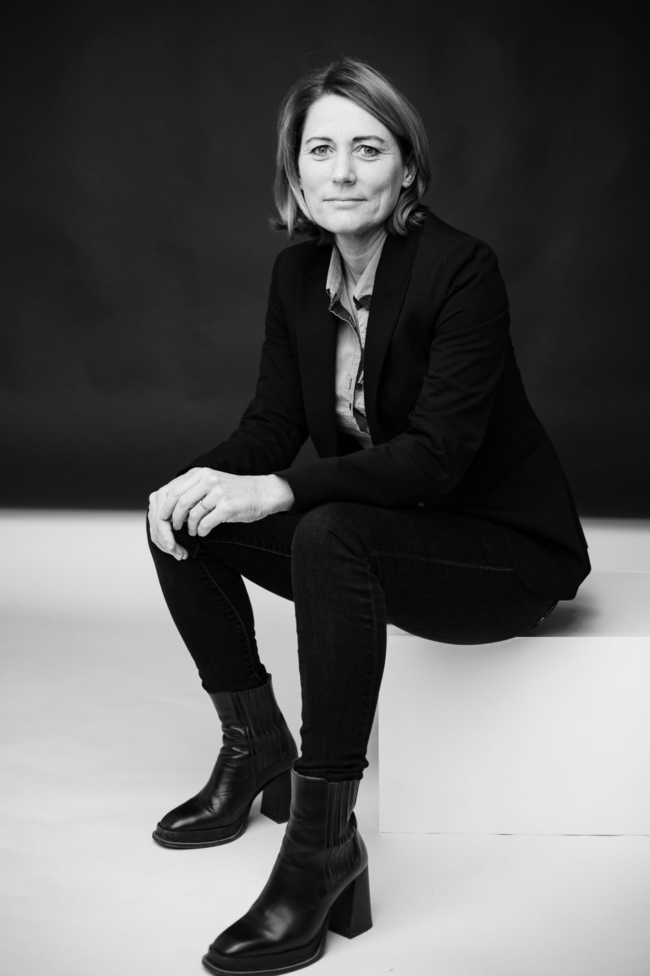 séance photo corporate individuelle à Dourlers – portrait professionnel directrice Soliha – photographe Avesnois Aline Abate