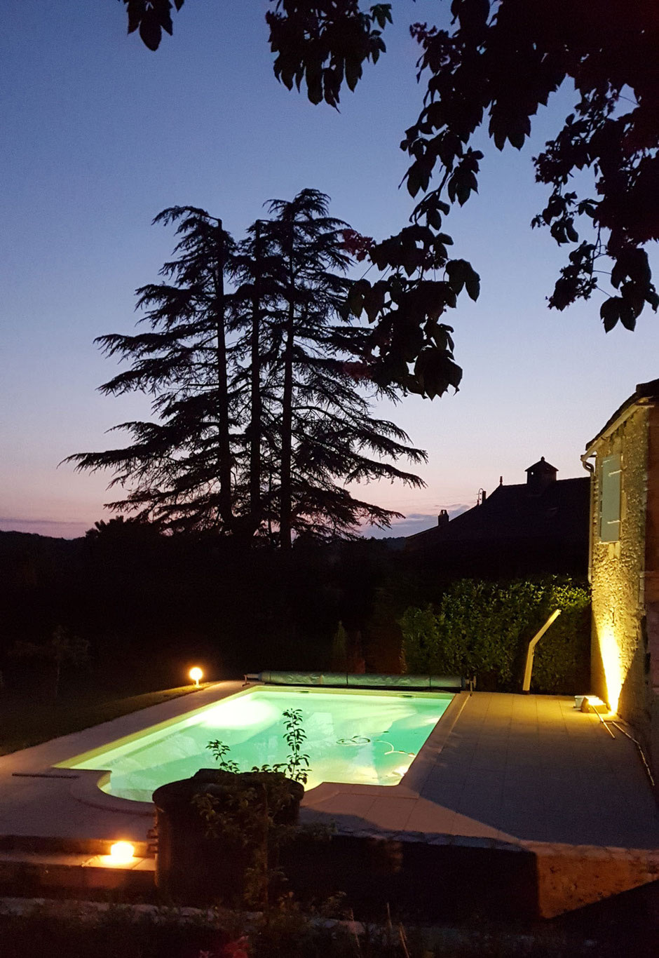 Domaine de Vielcastel, votre location saisonnière pour vos vacances en famille avec une piscine privée sécurisée