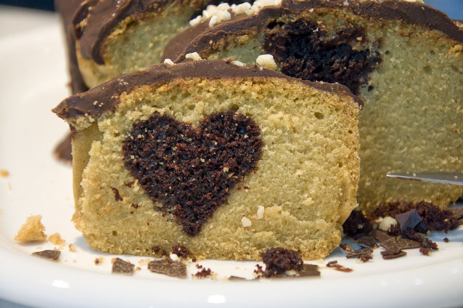 Hidden Cake Design vegan  Herzmotiv 