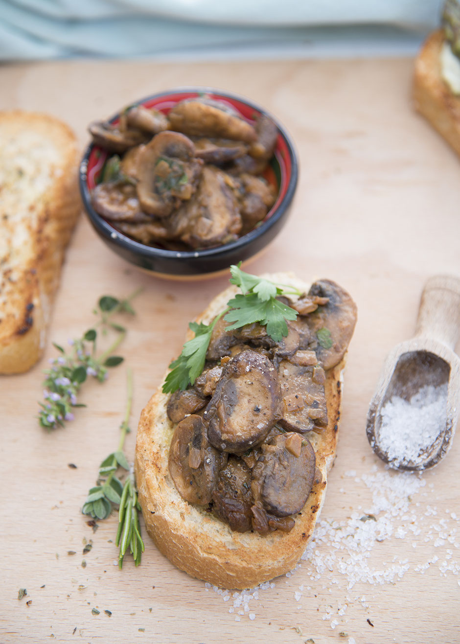 Bruschetta mit Pilzen vegan