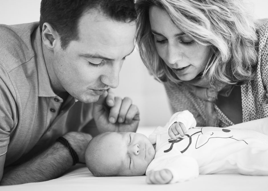 Fotografie Corinna Mamok, natürliche Babyfotos Saarland, natürliche Neugeborenenfotos Saarbrücken, Newbornshooting Saarbrücken