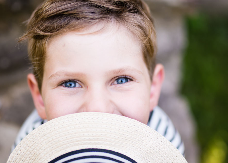 Schulkinderfotos Saarland, Einschulungsfotos Saarbrücken, natürliche Einschulungsfotos, Schulkinderfotos Saarbrücken, Fotograf Einschulung Saarland