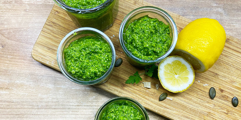 Kerstins Keto, Petersilienpesto aus der Keto Küche