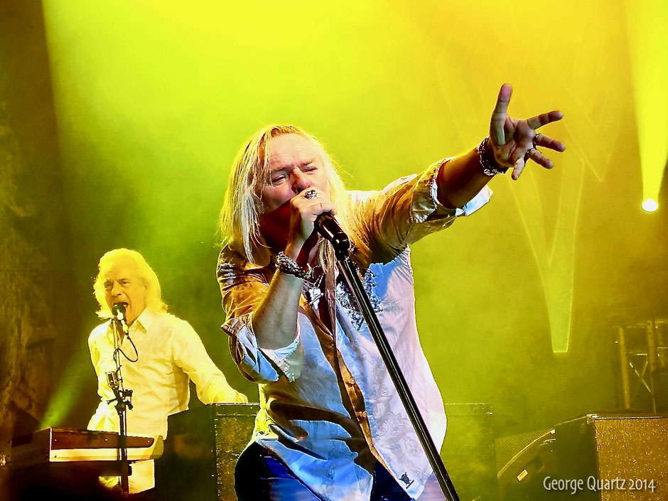 Bernie Shaw of Uriah Heep 2014 on stage in Berlin