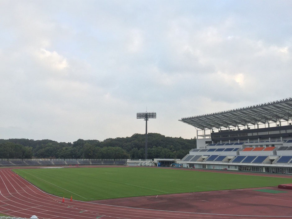 Machida Municipal Track Field  main stadium of FC Machida Zelvia Nozuta park Tokyo Machida soccer football sport J-League tousist spot TAMA Tourism Promotion - Visit Tama　町田市立陸上競技場　ＦＣ町田ゼルビア　ホームスタジアム　サッカー　Ｊリーグ　試合会場　東京都町田市　野津田公園　スポーツ　観光スポット　多摩観光振興会