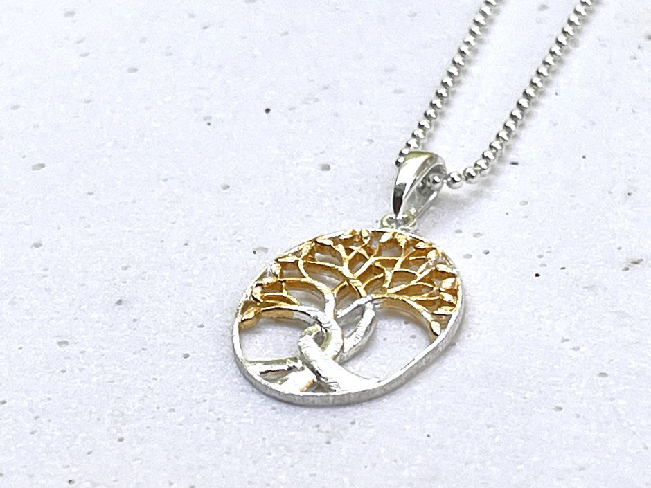 Halskette mit Baum des Lebens Anhänger in Silber & Gold