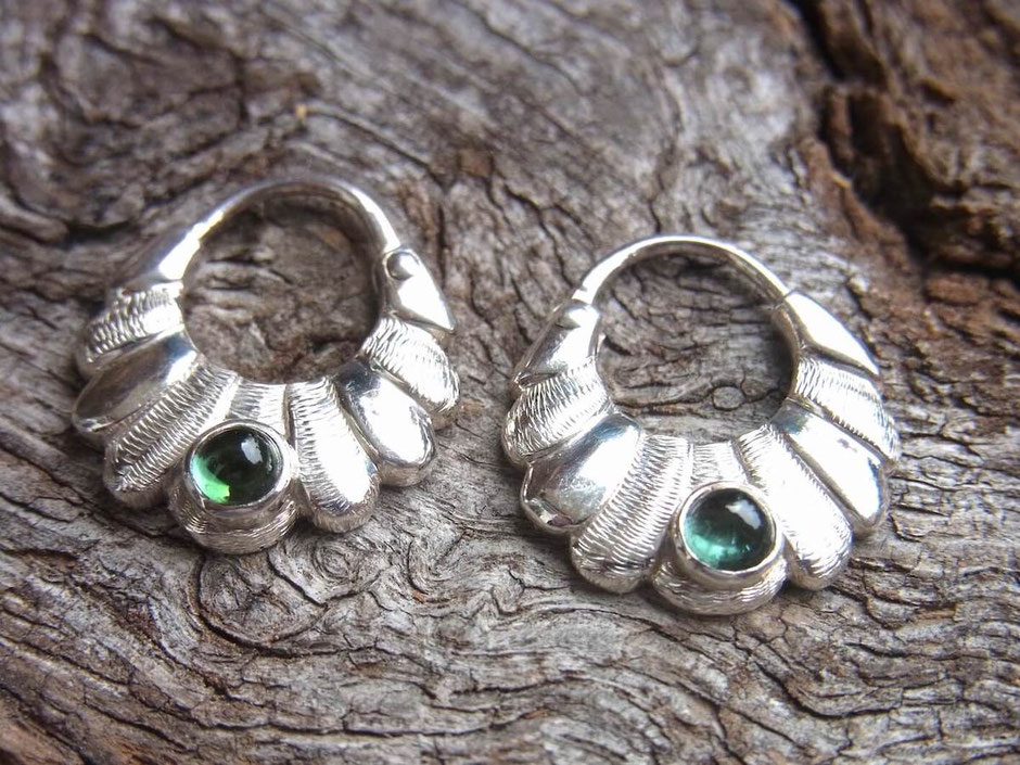 Turmalin Edelstein – Wirkung, Bedeutung und Schmuck aus Silber