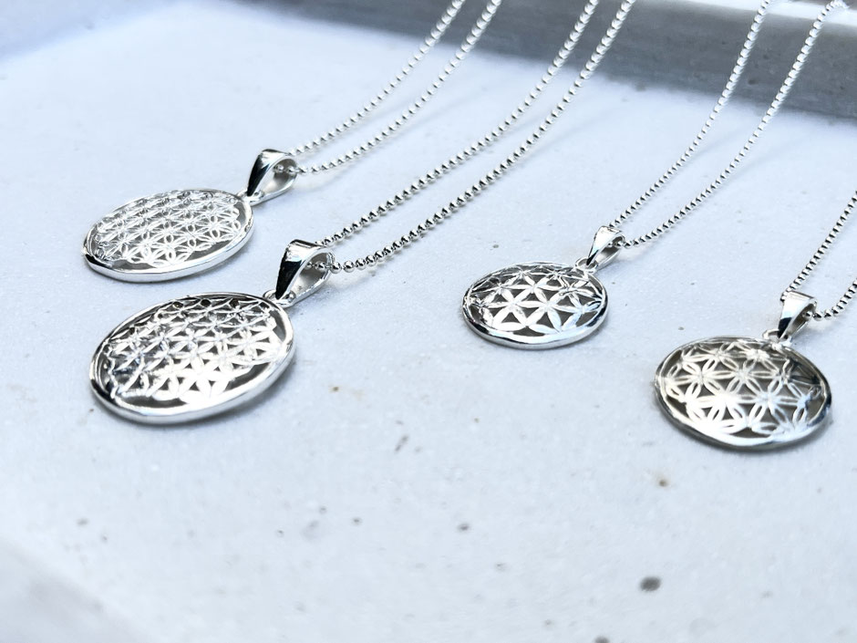Blume des Lebens Schmuck - Ketten mit Anhänger in Silber und gold