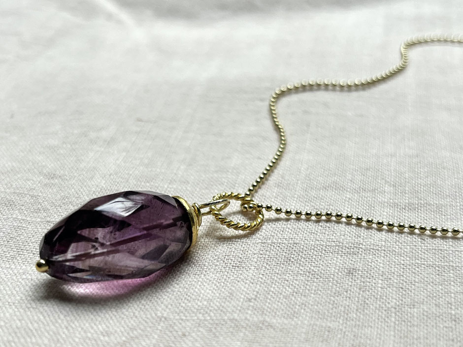 vergoldete Kette mit Amethyst Anhänger 