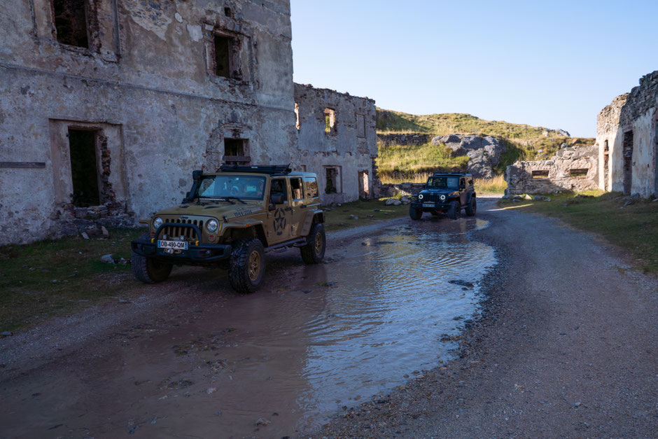 Week end 4x4 sur la piste de la Via Del Sale. Road trip 4X4 France-Italie. www.missaventure.com  Photography, Road trip & Travel adventures