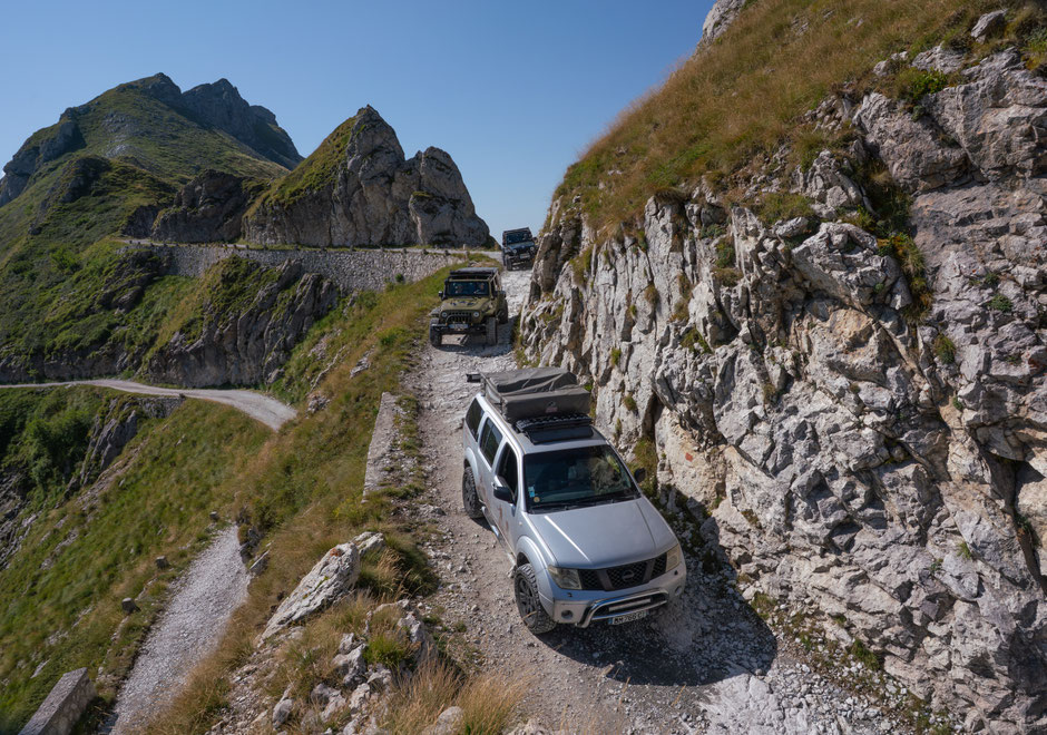 Week end 4x4 sur la piste de la Via Del Sale. Road trip 4X4 France-Italie. www.missaventure.com  Photography, Road trip & Travel adventures