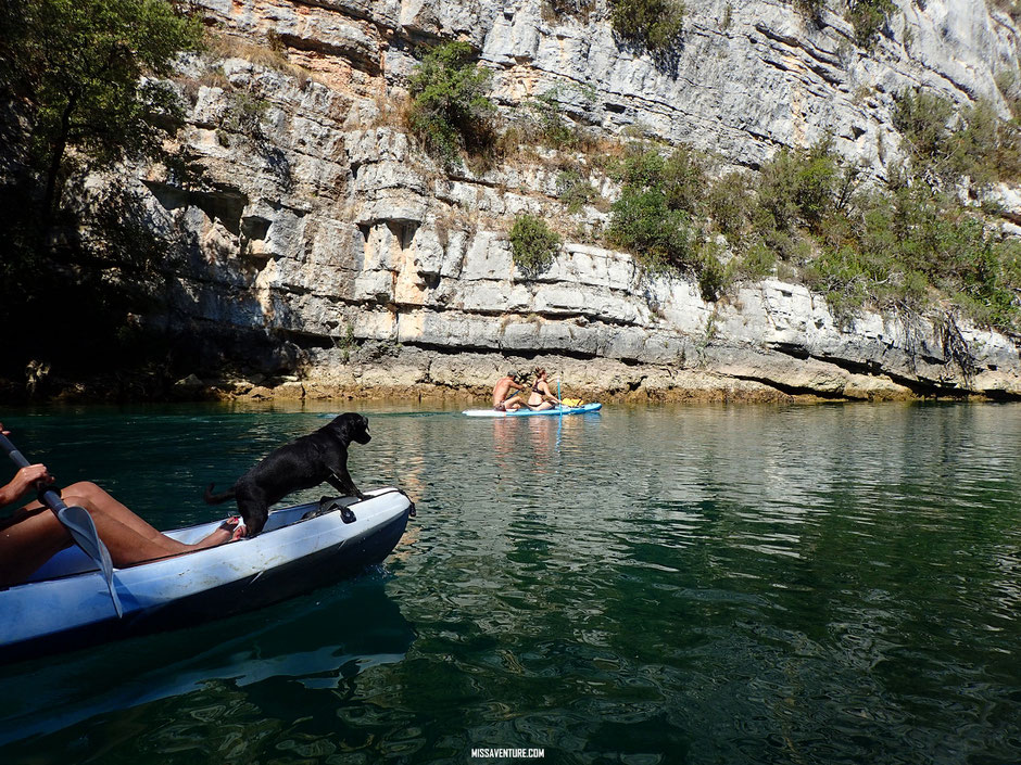 VERDON. un week end canoë  dans les basse gorges. www.missaventure.com blog voyage d'aventures, nature et photos.