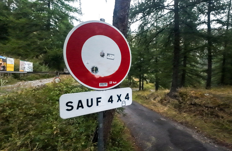 Week end 4x4 sur la piste de la Via Del Sale. Road trip 4X4 France-Italie. www.missaventure.com  Photography, Road trip & Travel adventures