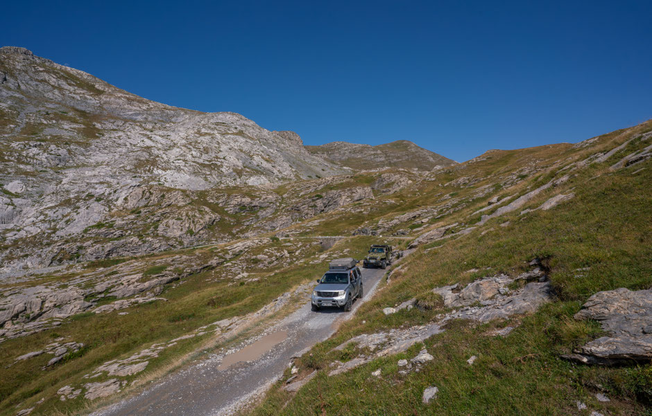 Week end 4x4 sur la piste de la Via Del Sale. Road trip 4X4 France-Italie. www.missaventure.com  Photography, Road trip & Travel adventures