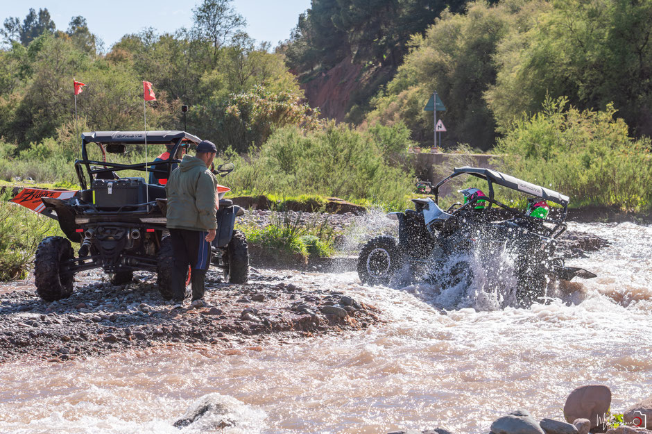 RAID BUGGY AU MAROC, une aventure de dingue au cœur de l'atlas. JOUR 1, d'Agafay aux contreforts de l'Atlas. missaventure, blog road trip, overland 4x4 et nature.