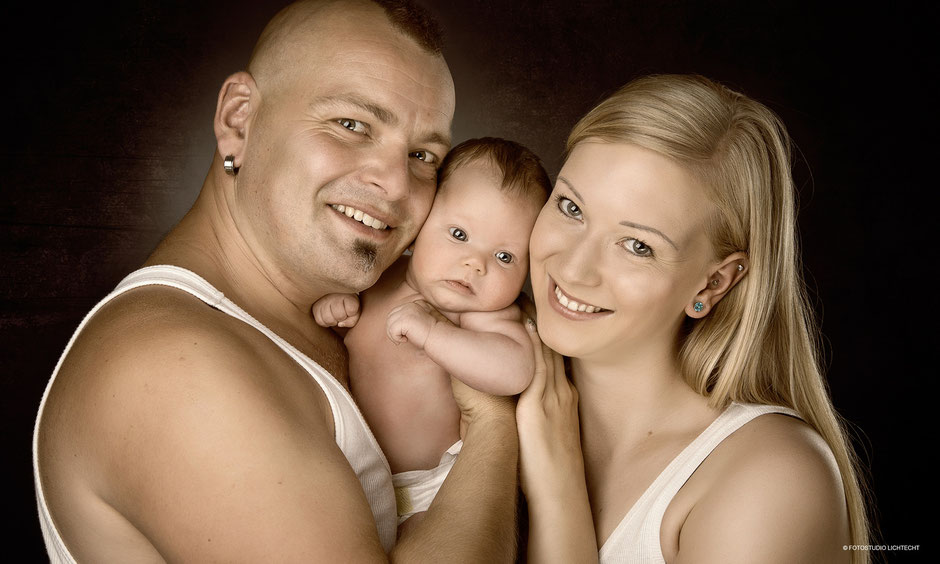 newbornfootgrafie, newborn fotografie, fotoshooting baby, familienfotos mit baby