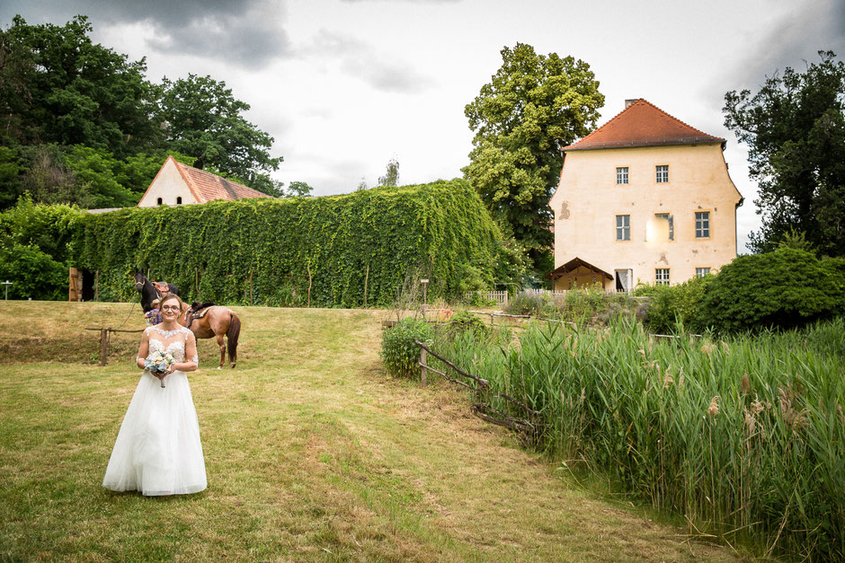 Hochzeit Göhrischgut Meissen, Vintage Hochzeit Göhrischgut, Scheunenhochzeit Göhrischgut Boho Hochzeit, Scheunenhochzeit Location Dresden, Vintage Hochzeit Dresden, Hochzeitslocation Göhrischgut, Göhrischgut Mottohochzeit, Hochzeit mit Pferd Dresden