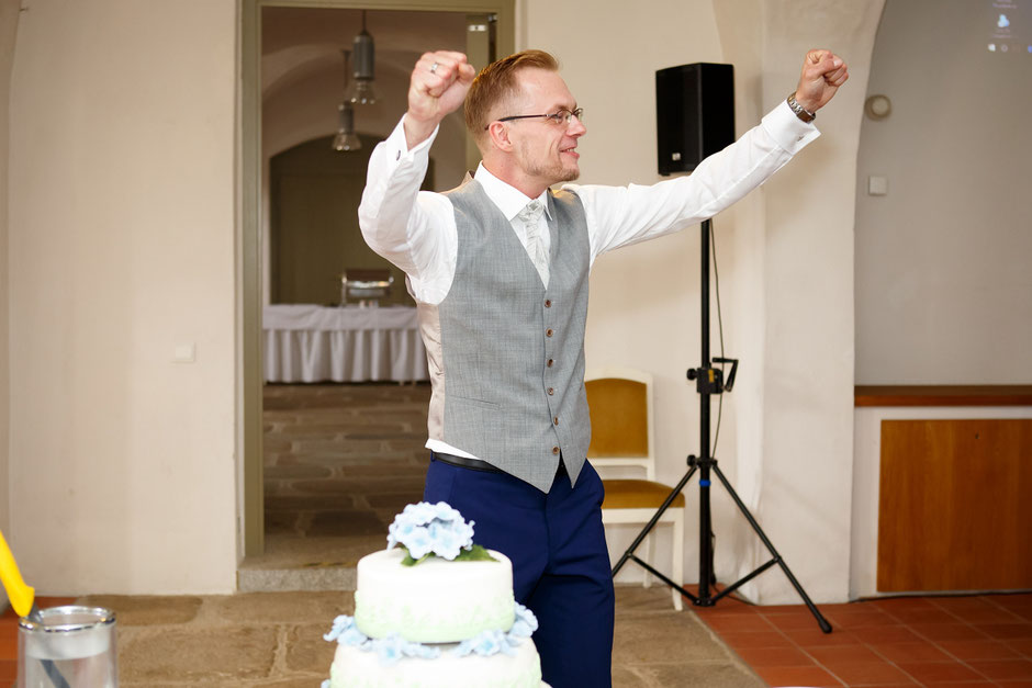 Hochzeit im Barockschloss Rammenau, Hochzeit in Rammenau, Hochzeitsfotograf Dresden, Hochzeitsfotos Dresden, Hochzeitsfotos Rammenau, Schloss Rammenau, Spiegelsaal Schloss Rammenau