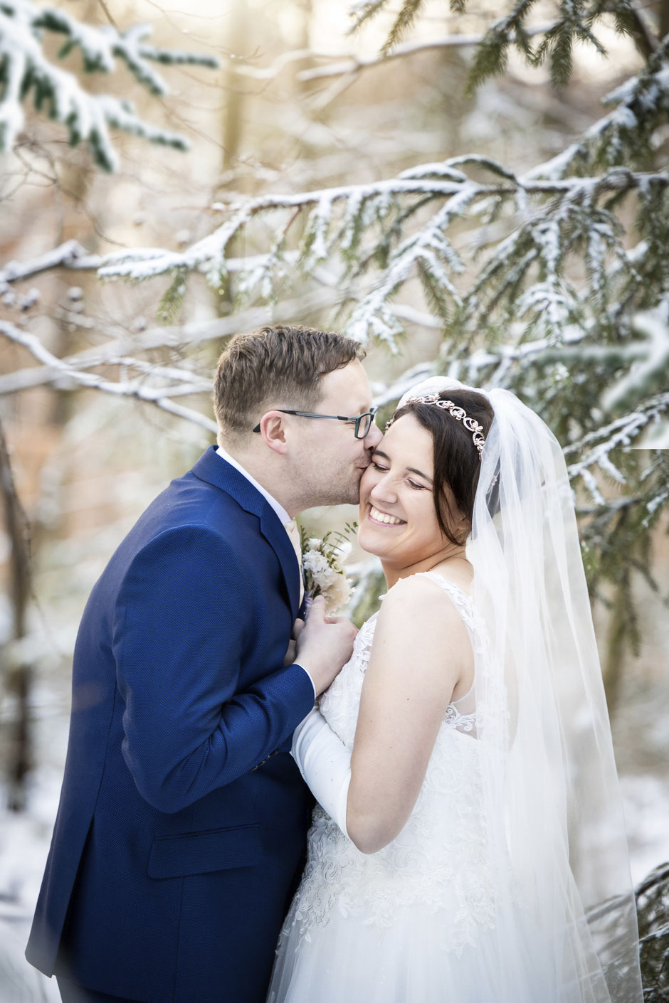 Hochzeitsfotos Dresden, Hochzeitsfotograf Dresden, Fotograf Dresden Hochzeit, Fotostudio Dresden, Fotografin Hochzeit Dresden, Hochzeit in Pirna, Hochzeit Sächsische Schweiz, Hochzeit Freital, Hochzeit Radebeul, Heiraten in Radebeul, Hochzeitsfotograf Rad