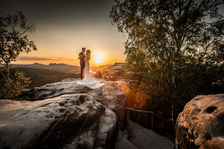 Hochzeitsfotos in Dresden, hochwertige hochzeitsfotografie aus Dresden, warum ist es sinnvoll einen Hochzeitsfotografen zu buchen und in hochwertige professionelle Hochzeitsfotos zu investieren. Hochwertige Hochzeitsfotografie Dresden, Hochzeitsfotograf D