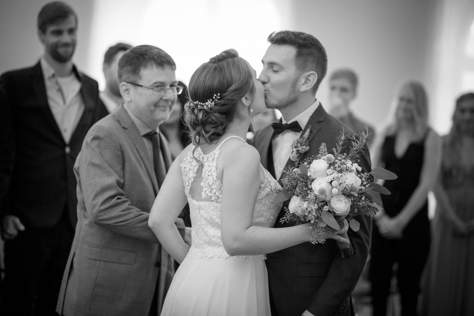 Hochzeitsfotograf Dresden, Hochzeitsfotograf Neustadt Sachsen, Hochjzeit Götzinger Höhe Neustadt, Hochzeit Neustadt Sachsen, Hochzeitslocation Götzinger Höhe, Vintage Hochzeit Dresden