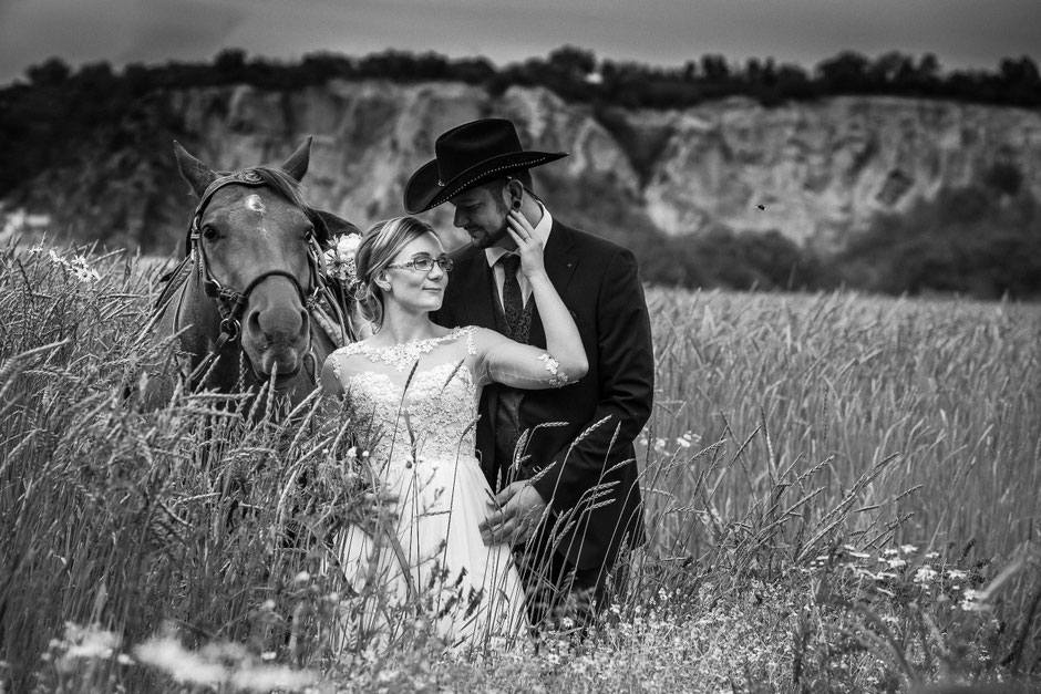 Hochzeit Göhrischgut Meissen, Hochzeitsfotograf Meissen, Scheunenhochzeit Dresden, Landhochzeit Dresden, Scheunenhochzeit Location Dresden, Vintage Hochzeit Dresden, Westernhochzeit Göhrischgut, Western Hochzeit Mottohochzeit, Hochzeit mit Pferd Dresden