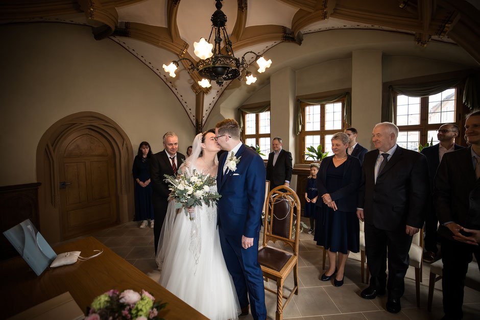 Hochzeitsfotograf Dresden, Hochzeitsfotografin Dresden, Hochzeitsfotos Dresden, Fotograf Hochzeit Dresden, Wunterhochzeit Fotograf Dresden, Heiraten Winter Dresden, Dresden Winterliche Hochzeit, Fotograf für Hochzeitsfotos in Dresden Hochzeitsfotograf