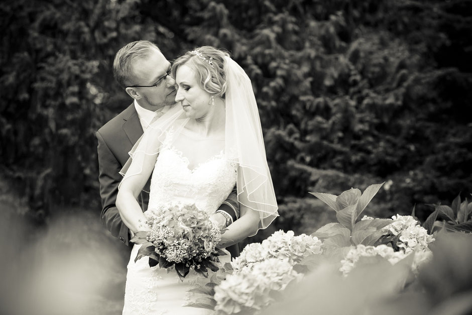Hochzeit im Barockschloss Rammenau, Hochzeit in Rammenau, Hochzeitsfotograf Dresden, Hochzeitsfotos Dresden, Hochzeitsfotos Rammenau, Schloss Rammenau, Spiegelsaal Schloss Rammenau