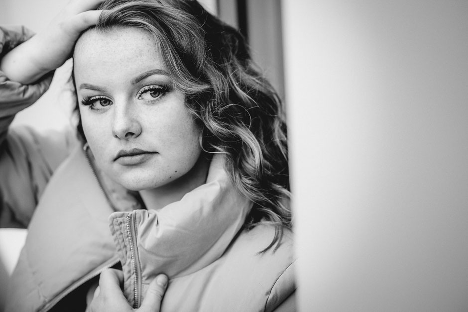 portraitfotograf-fuer-natuerliche-portraits-duesseldorf-und-duisburg