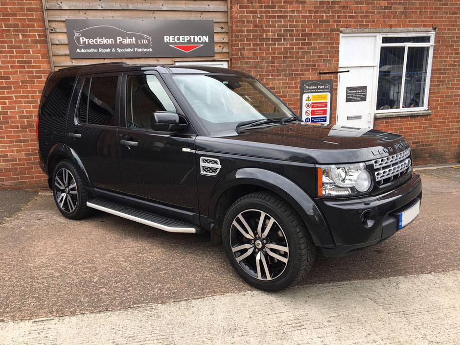 Land Rover Discovery SDV6 Customisation | Precision Paint | Wellington