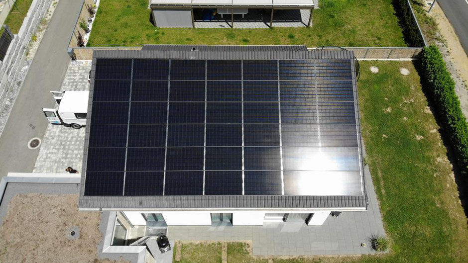 Neubau Einfamilienhaus mit Solar / Photovoltaik Ehrendingen - S&S Totalunternehmung | Ihr Partner für Gesamtleistungen