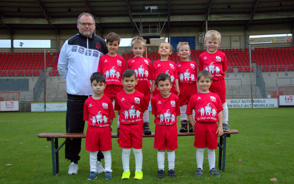 Rot Weiss Ahlen U6 G2, Zahnarzt Dr. Tilch Ahlen