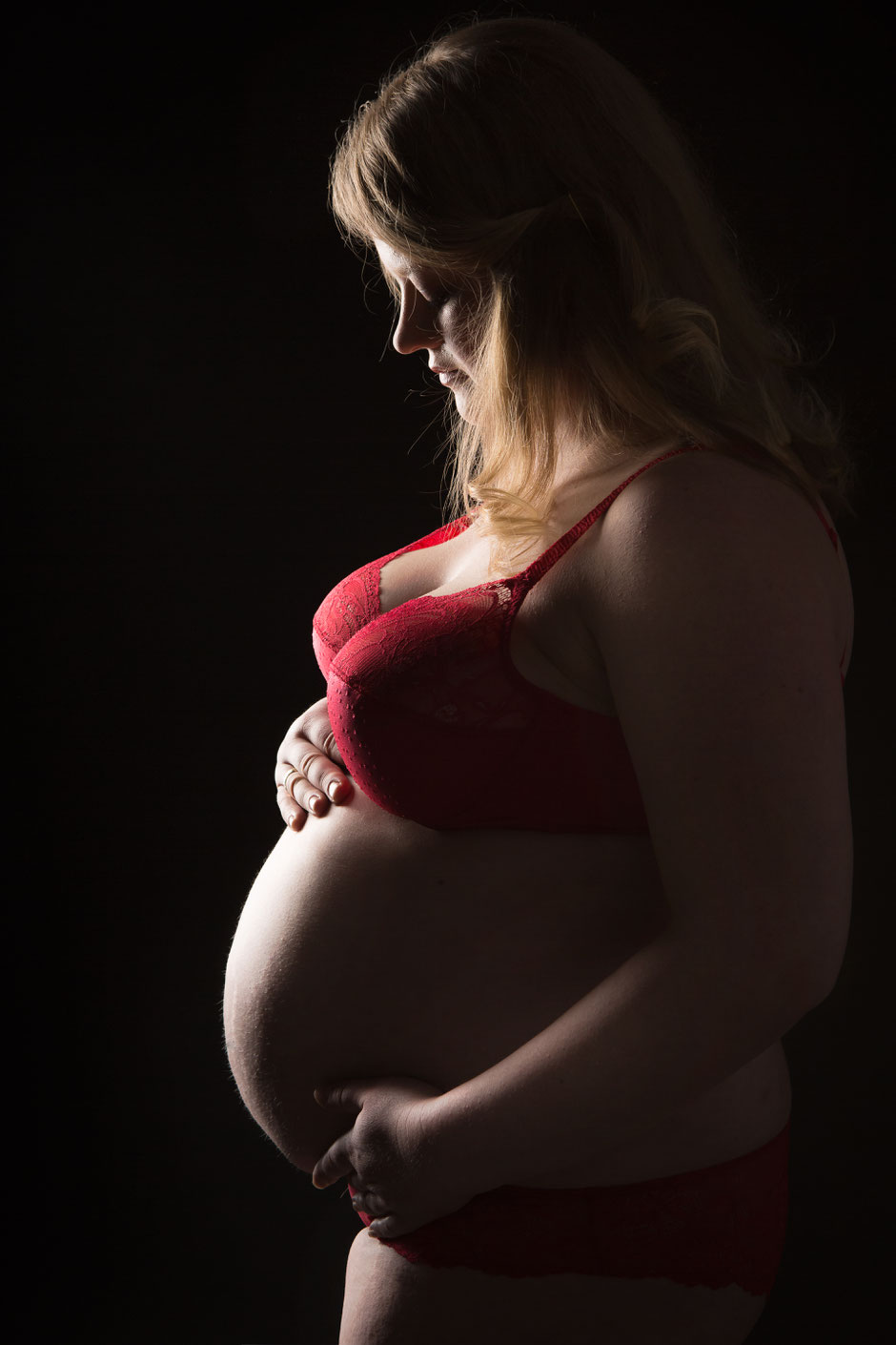 Babybauchfotos Dresden, Schwangerschaftsfotos Dresden, Babybauchshooting Dresden, Schwangerschaftsshooting Dresden, Fotograf Dresden, Fotostudio Dresden,