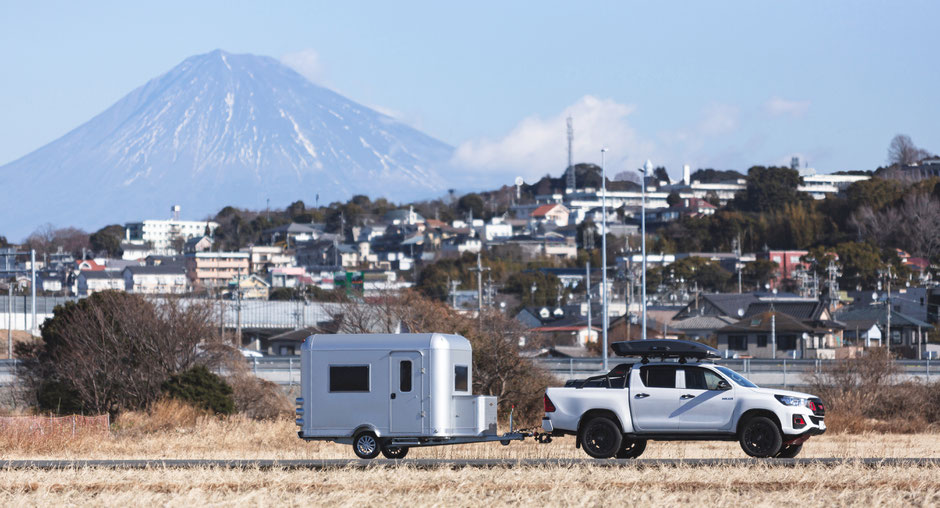  HACOオリジナルアイテム　持ち運べる空間　箱部屋　イメージ２