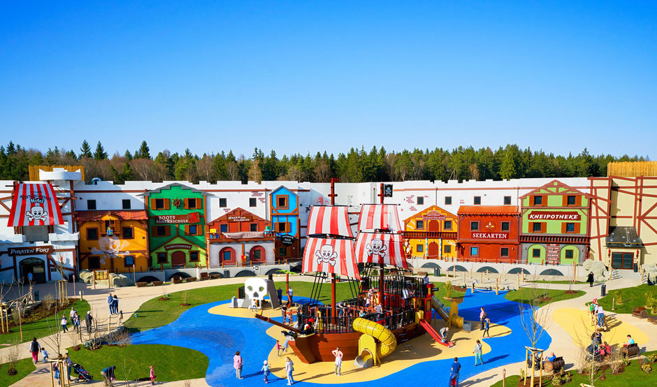 legoland feriendorf pirateninsel hotel