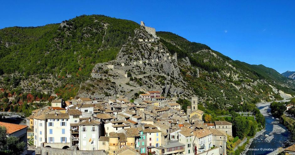 Reiseführer, Citadelle d'Entrevaux, 1860, Südfrankreich, Alpenjuwele, Kulturjuwele, Festung, Gorges du Verdon, Ausflugsziel, Sehenswertes, Var