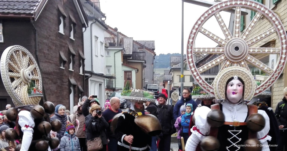 Passionsspiel, Erl in Tirol, Brauchtum, Passion, Frühling, Sommer, Herbst, Tradition, Tirol, Jesus, Pilatus, Jünger, Laiendarsteller Tirol, Westösterreich, Winter austreiben, alle 6 Jahre