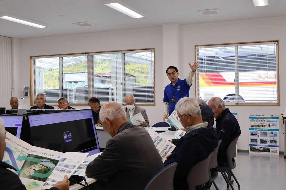 パンフレットを見ていただきながら弊社の説明を行いました