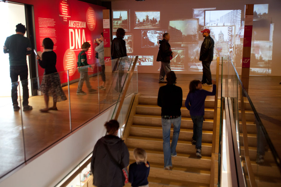 Amsterdam DNA door Paul Spies