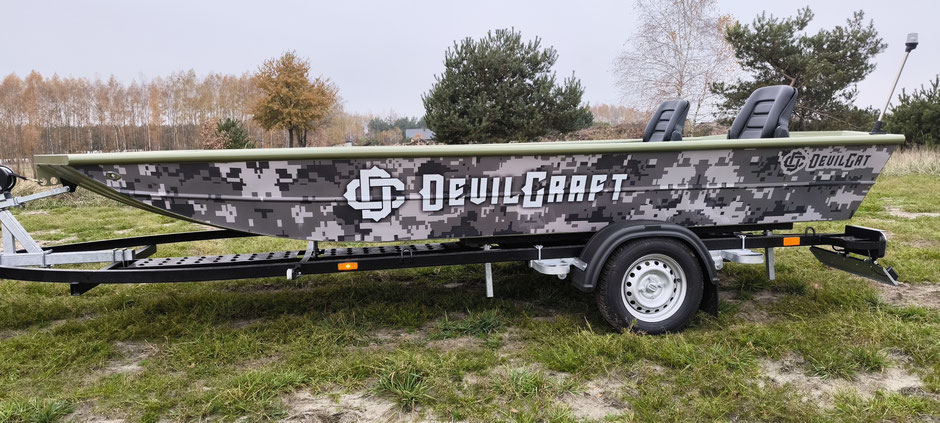 Aluminiumboote Devilcraft 470 - Leichte, bezahlbare und zudem sichere Angelboote aus Polen.