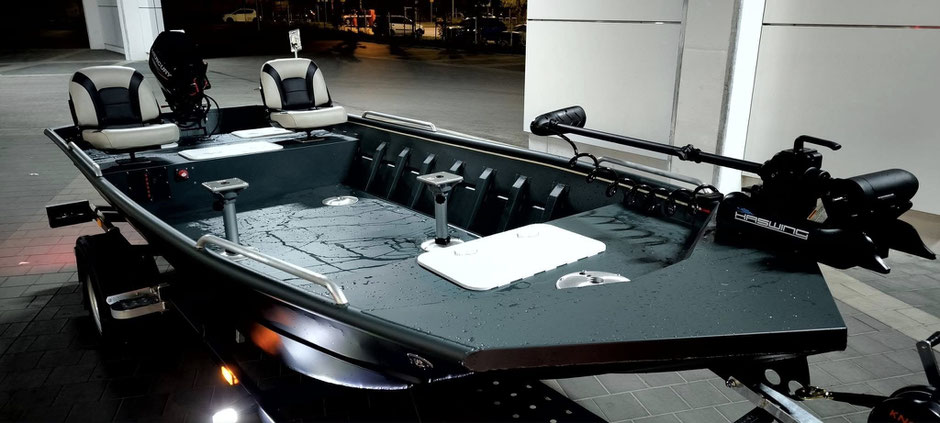 Aluminiumboote Devilcraft 470 - Leichte, bezahlbare und zudem sichere Angelboote aus Polen.