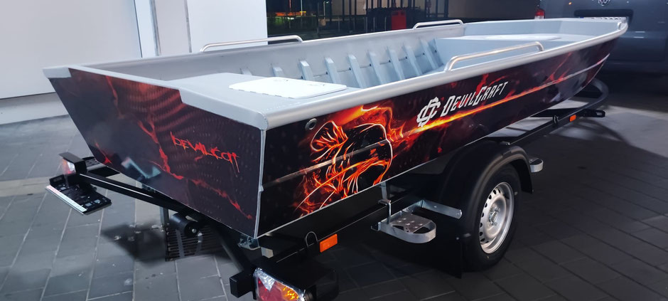 Aluminiumboote Devilcraft 470 - Leichte, bezahlbare und zudem sichere Angelboote aus Polen.