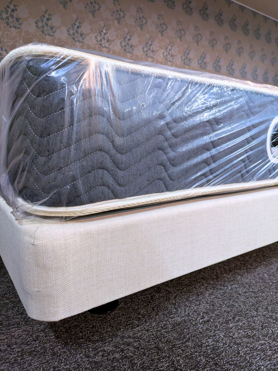 シモンズマットレスダブルクッションタイプ6.5の画像