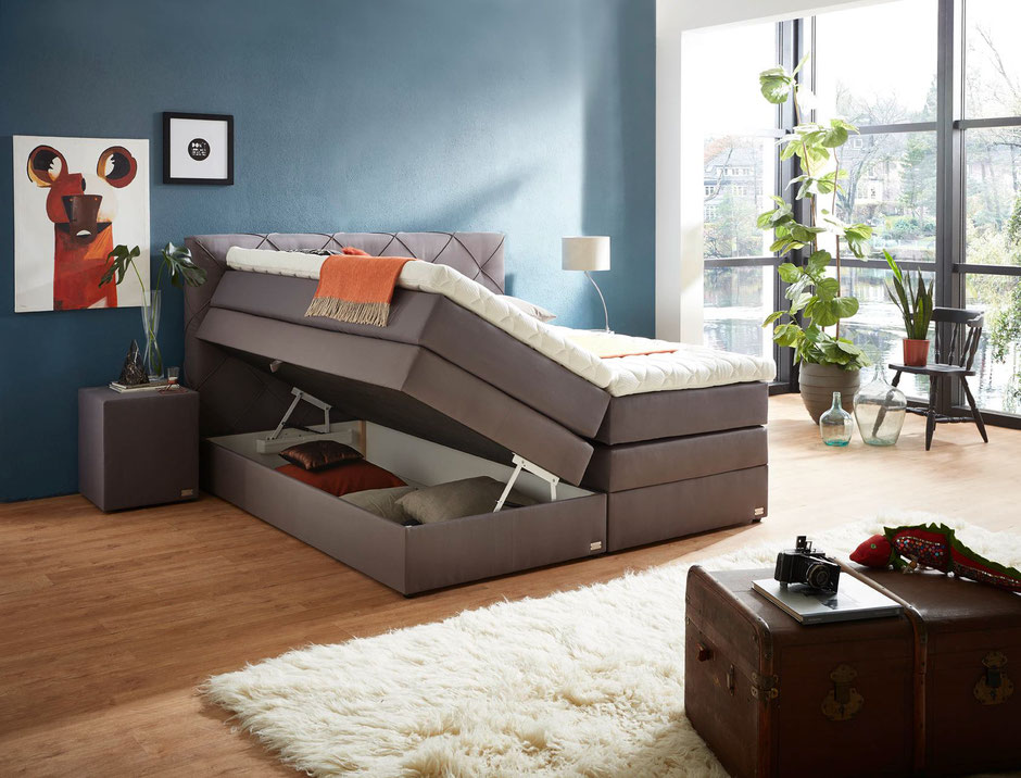Die größeren Bettgrößen lassen sich auch ideal mit verschiedenen Matratzen und Toppern kombinieren, um den perfekten Schlafkomfort zu erreichen